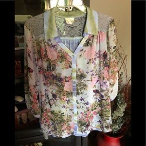 EUC gorgeous blouse
